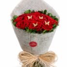 Requinte Rústico Rosas Vermelhas e Borboletas