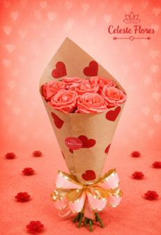 Buquê Coleção Love Coração de Rosas Corais