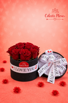 Box Black Love de Rosas vermelhas aveludadas